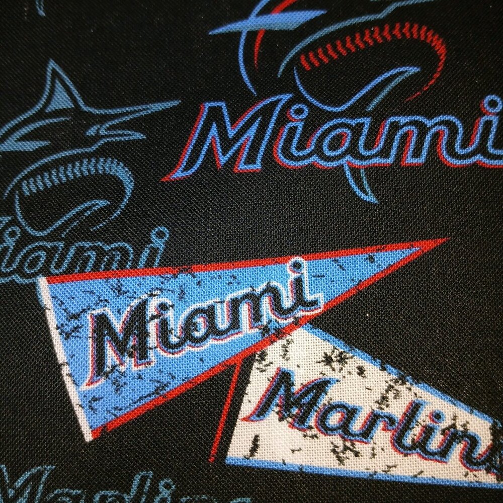 3 Yards MLB Miami Marlins Logo 100% Cotton Fabric Fabric Traditions Banner 4